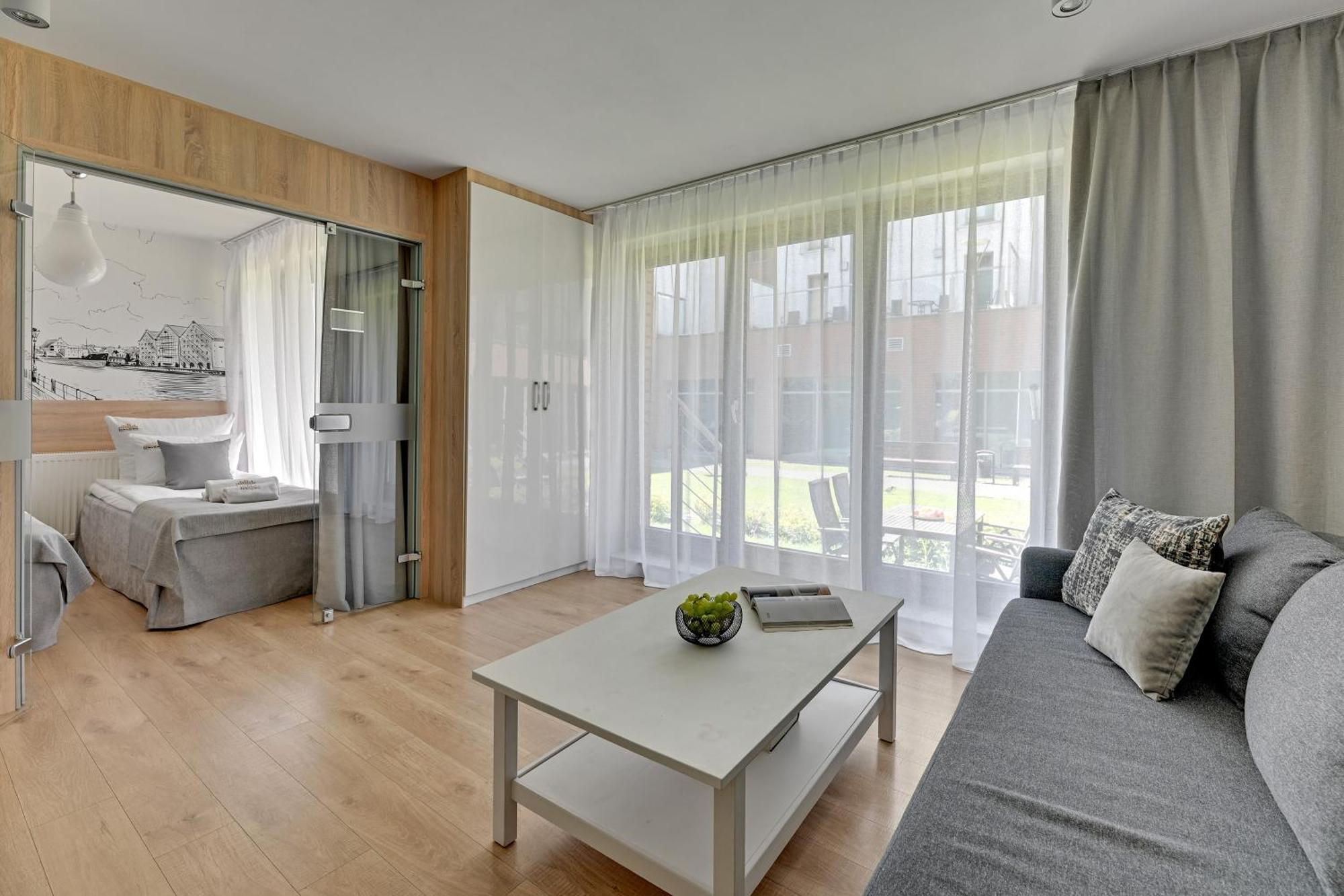 Waterlane Riverside - Spa, Pool, Gym & Parking By Downtown Apartments Danzica Esterno foto
