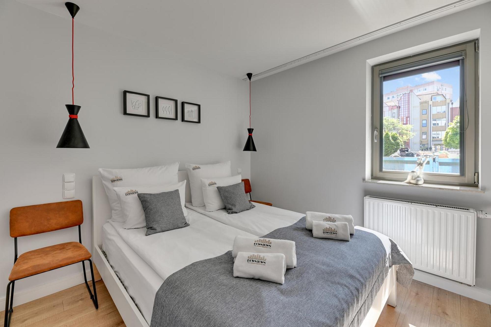 Waterlane Riverside - Spa, Pool, Gym & Parking By Downtown Apartments Danzica Esterno foto